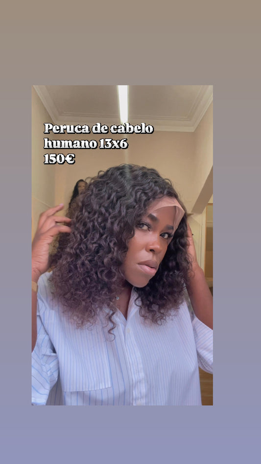 Peruca de cabelo cacheado humano
